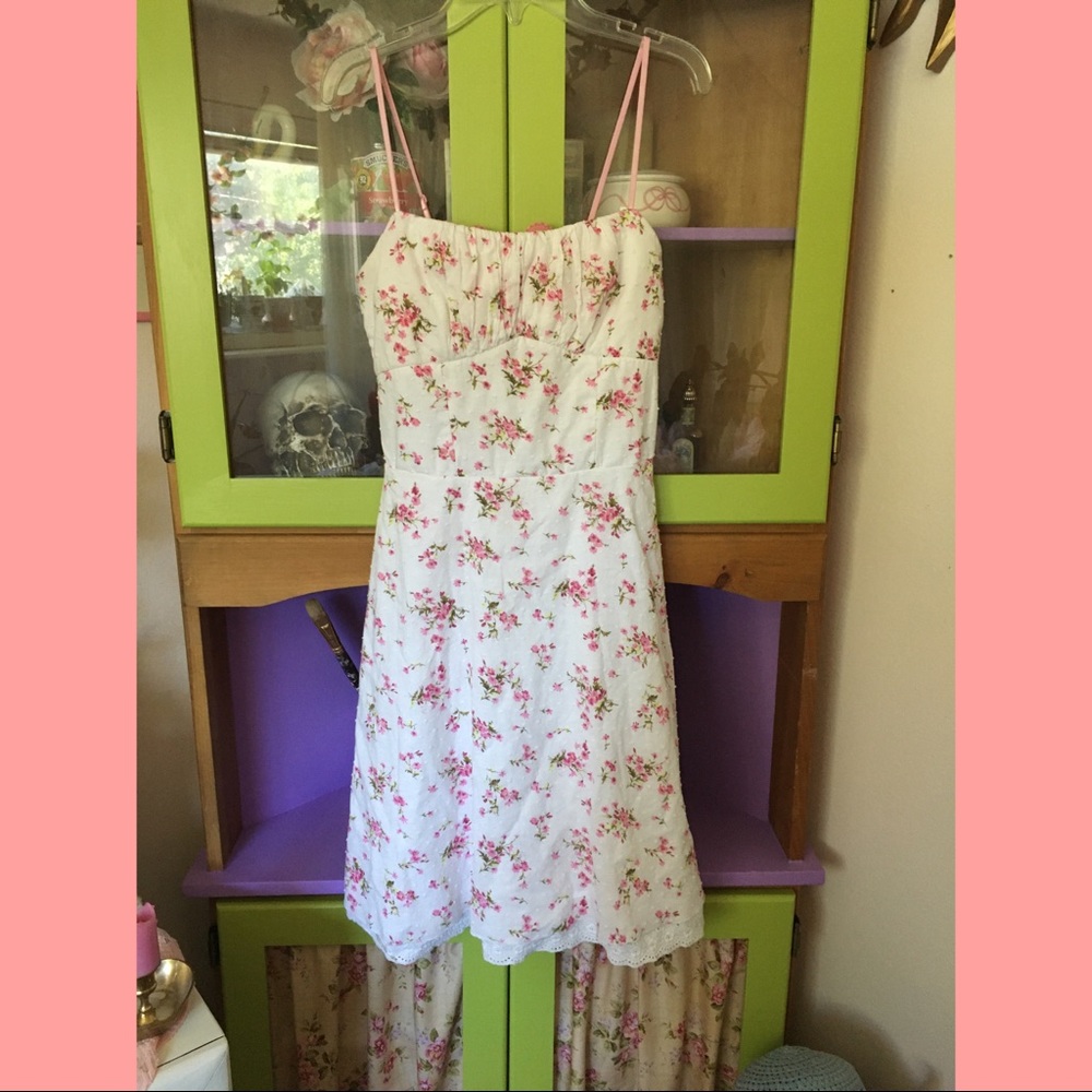 🌸dainty floral dress🌸